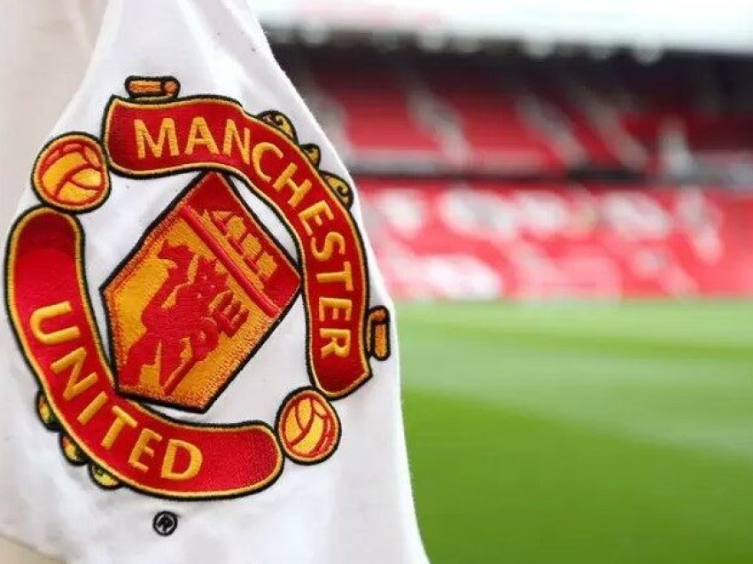 Shitja e Manchester United drejt përfundimit