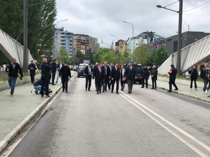 Lajçak shkon këmbë në veri, jep mesazhin e fortë për Urën e Ibrit - tregon a do të hapet ajo