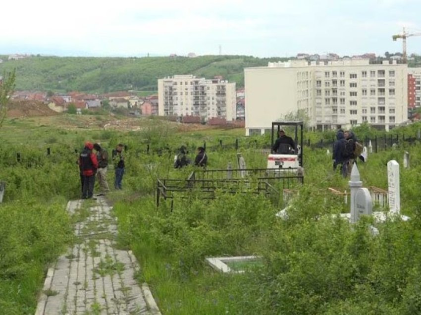 Nuk ka gjetje, ndërpriten gërmimet në Prishtinë