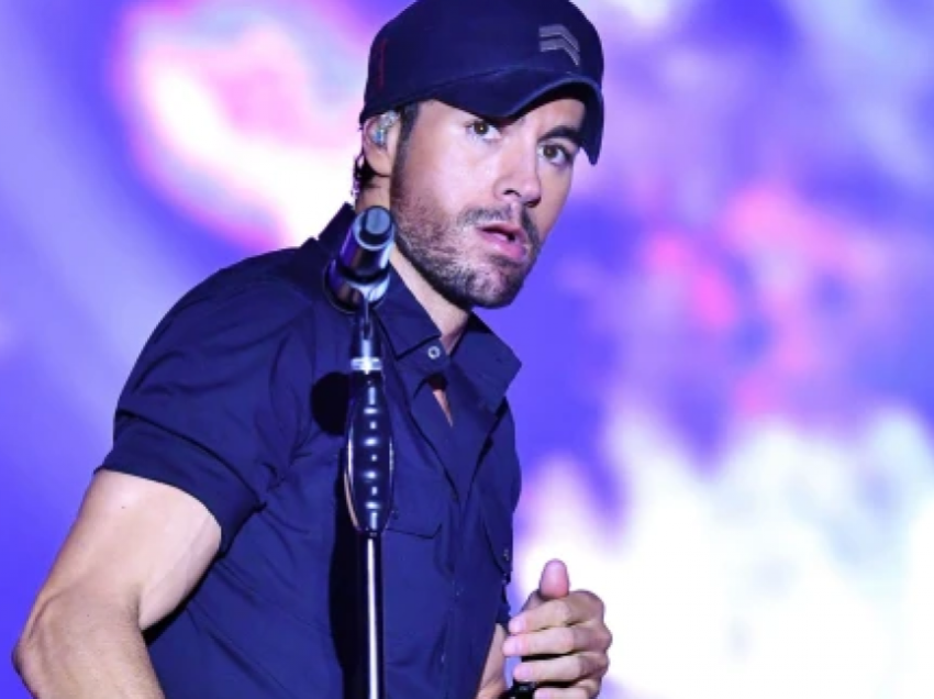 Enrique Iglesias u detyrua të anulojë shfaqjen në Meksikë pasi u diagnostikua me pneumoni