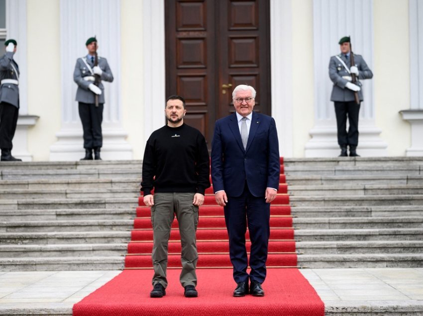 Zelensky takohet me presidentin gjerman për të diskutuar armët, NATO-n dhe BE-në