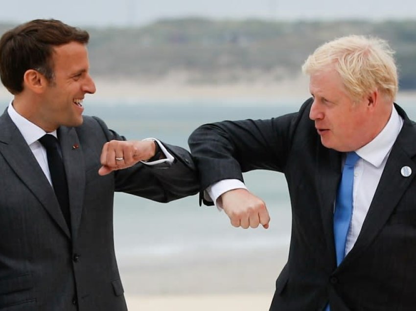 Boris Johnson e quante Macronin “neveritshëm”!