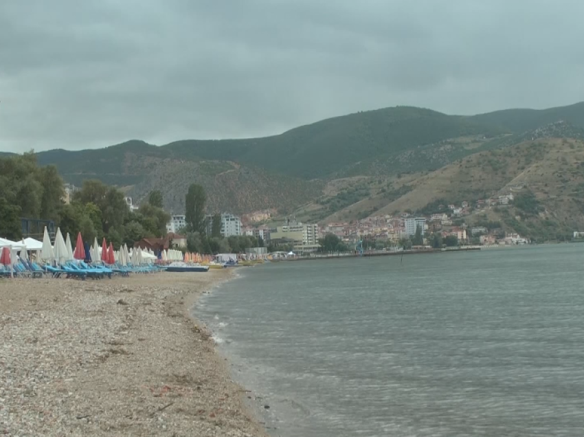 Ohri dhe Struga me turistë, por pa fuqi punëtore