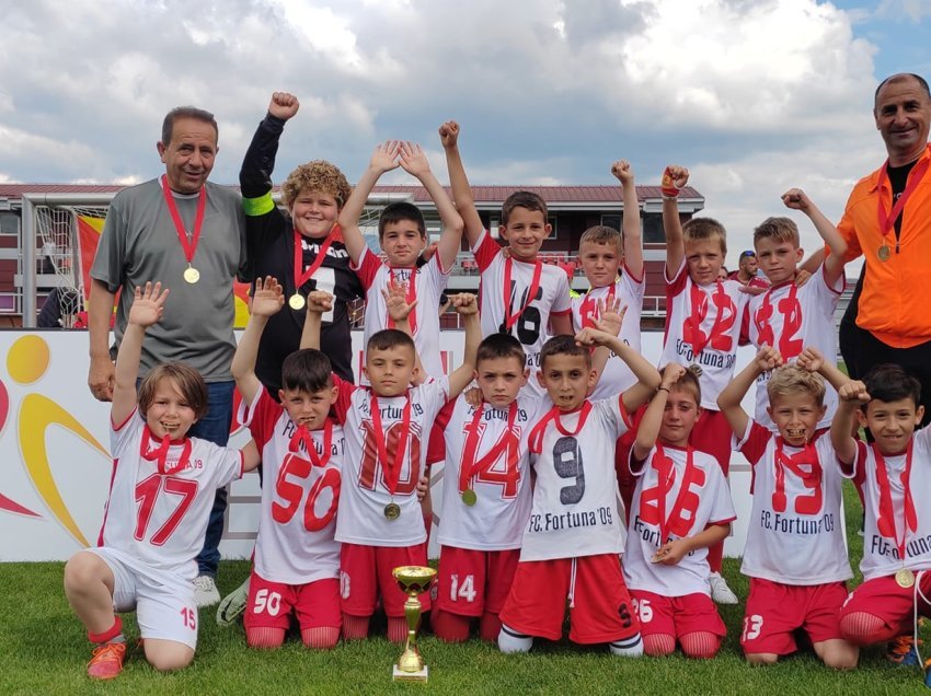 Klubi vogël nga fshati me titull kampioni