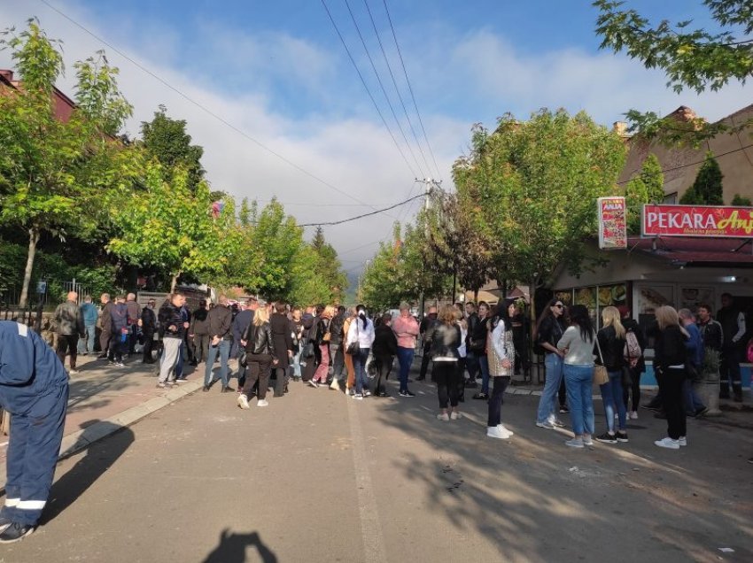 MPB-ja tregon a ka marrëveshje mes protestuesve dhe KFOR-it