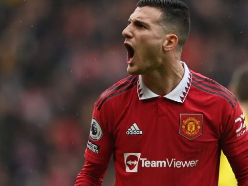 Dalot: Është një nder të luash për Manchester United