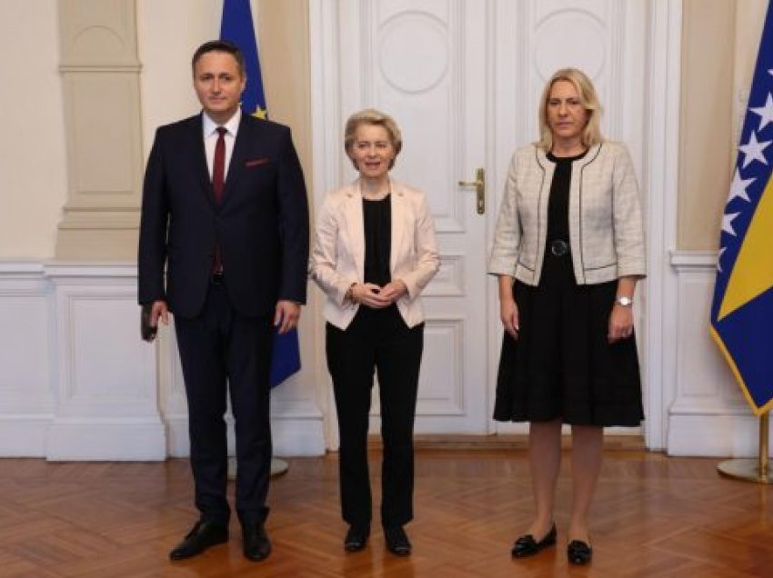 Von der Leyen mbërriti në Presidencën e BeH, u prit nga Beqiroviç dhe Cvijanović