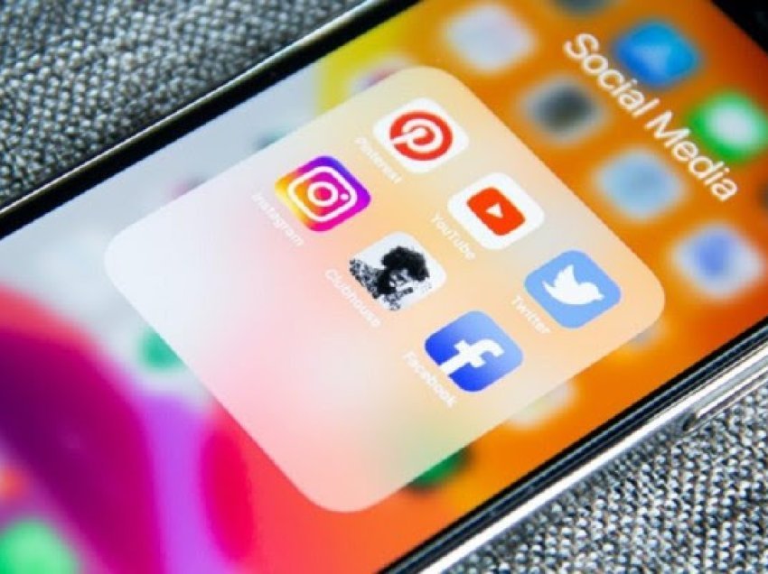 ​BE merr vendim për Facebook e Instagram: Këto lloj reklamash do të ndalohen tani e tutje