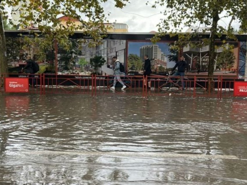 Krahas Shqipërisë, stuhia godet edhe Malin e Zi! Erëra të forta dhe dëme materiale