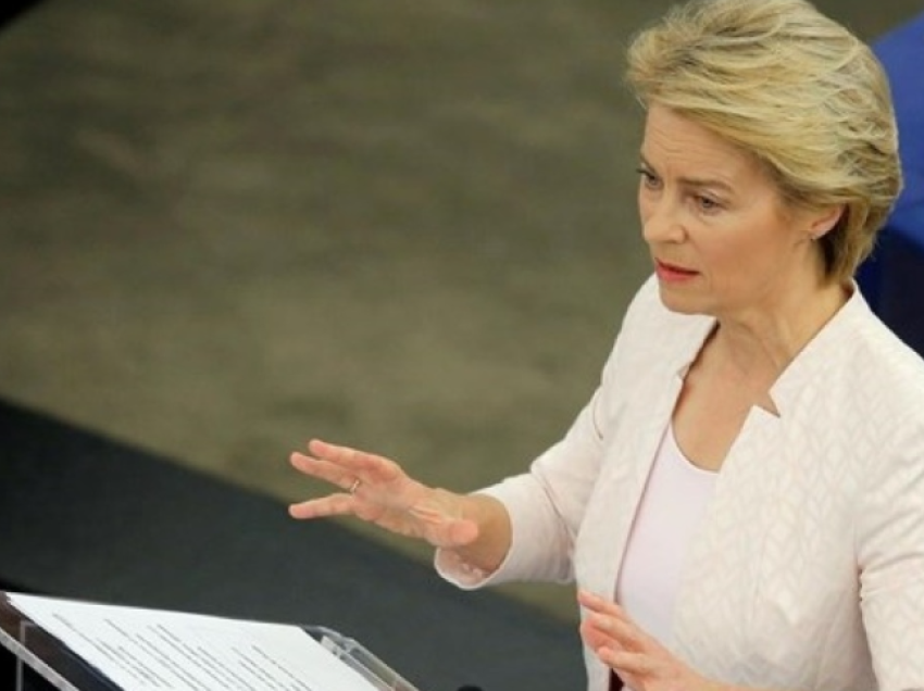 Von der Leyen: Kievi mund të kalojë në fazën tjetër të procesit të anëtarësimit në BE