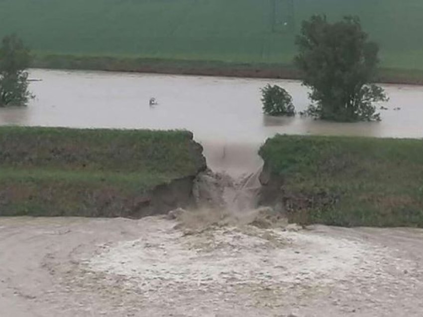 16 të vdekur nga moti i keq/ Alarm i kuq në Itali, probleme në vendet e Ballkanit