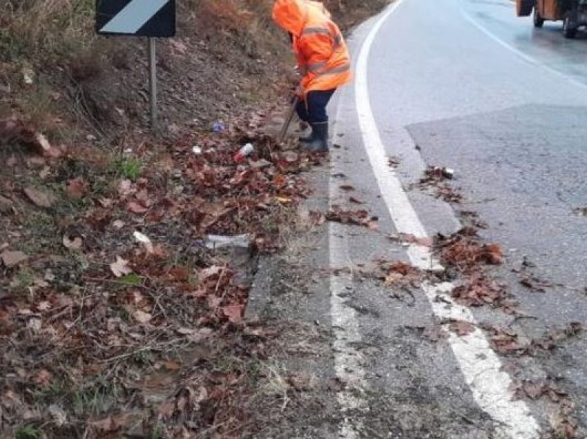 Stuhia goditi vendin, rënie inertesh dhe rrëshqitje dherash në Kukës