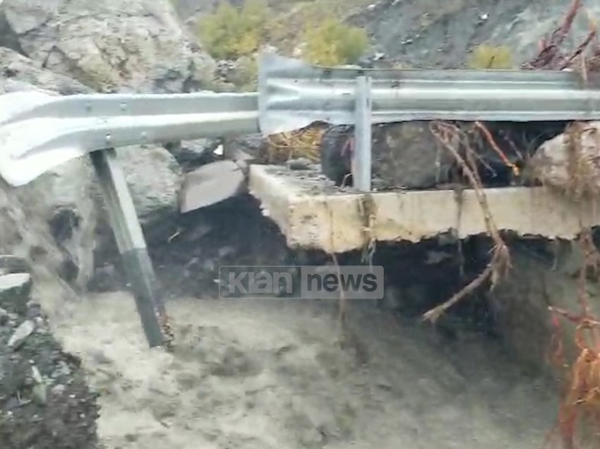 Kruja në “pushtetin” e rrebesheve të shiut, lumi “Ishëm” rrëzikon të dalë nga shtrati: Përmbyten disa fshatra