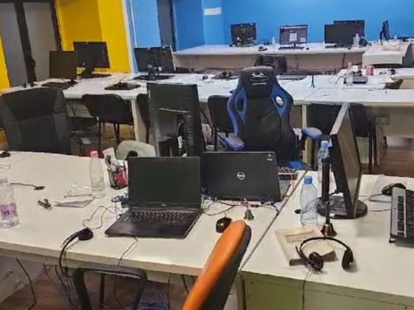 Mashtronin njerëzit që të investonin paratë në tregje fiktive, bllokohen dy call center në Tiranë, 8 të arrestuar