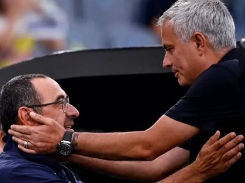 Mourinho thumbon Sarri para derbi Roma- Lazio