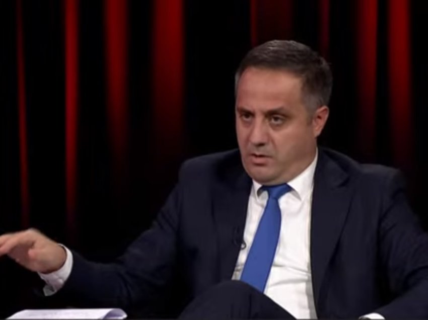 Selmanaj: Kurti ka kontribuar që të varroset bashkëjetesa e serbëve me shqiptarët në Kosovë