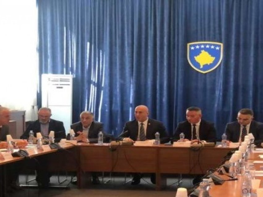 Haradinaj: Buxheti për 2024 është i varfërimit dhe stagnimit