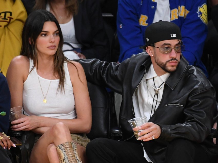 Fansat mendojnë se Kendall Jenner dhe Bad Bunny janë ndarë