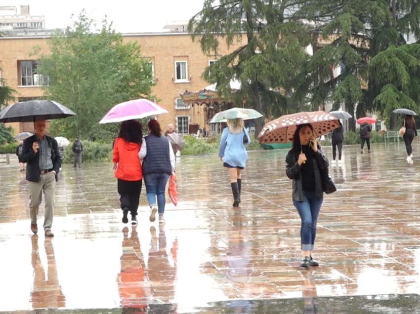 Meteorologët parashikojnë temperatura -4 gradë