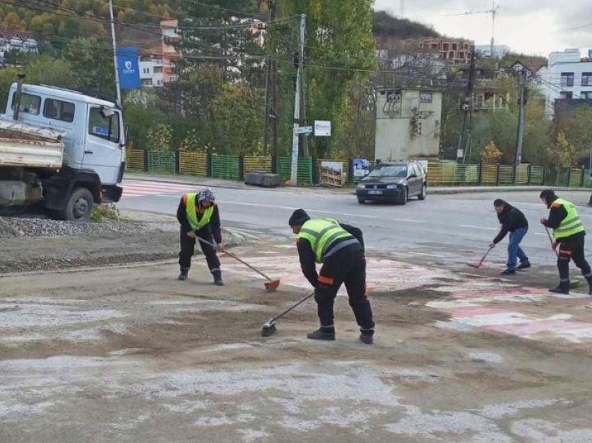 Reshjet e shiut shkaktuan tollovi në kryeqytet, Rama thotë se po pastrohet e intervenohet në zona të ndryshme