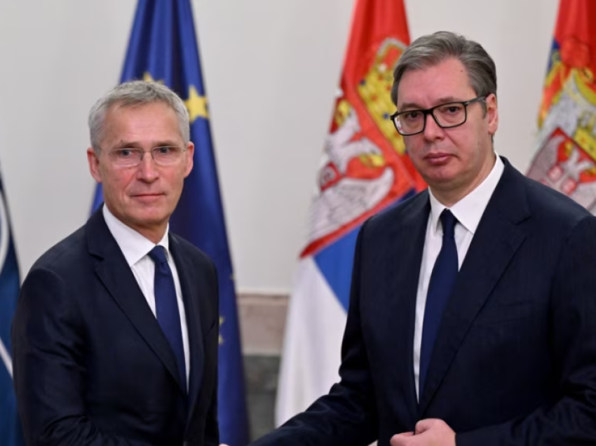 Stoltenberg me kritika nga Beogradi: Grumbullimi i ushtrisë serbe pranë Kosovës s’i ndihmon situatës