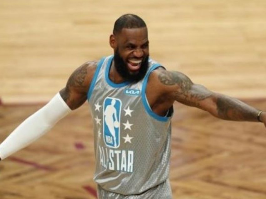 LeBron James fantastik, vendos rekord 