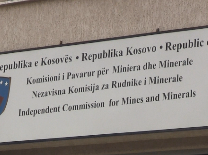 Arrestohet i dyshuari që kërcënoi me armë në zyrat e KPMM-së, i konfiskohet pistoleta me tetë fishekë