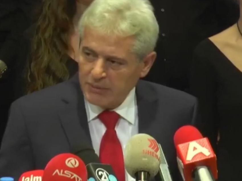 Ahmeti: Të rrojë gjuha jonë, të rrojë edhe gjuha e bashkëqytetarëve tanë maqedonas, sepse të ardhmen e ndërtojmë bashkë