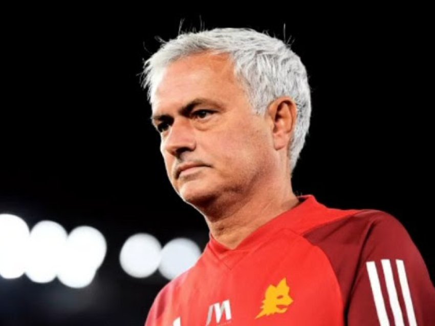 ​“Nuk e di nëse do të qëndrojë”, Mourinho flet për të ardhmen te Roma