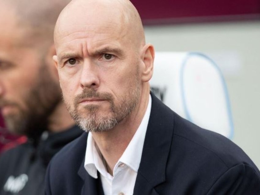 Ten Hag me “fshesë në dorë”