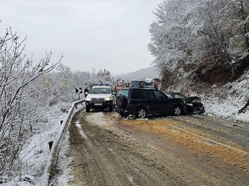 Aksident trafiku pranë liqenit të Badovcit