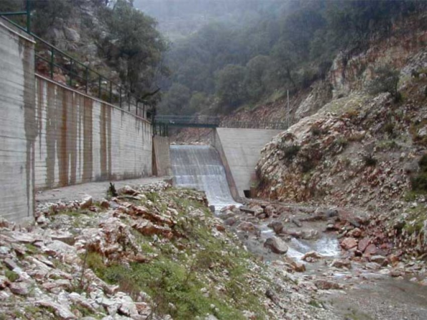 Tragjike/ Rrëshqitje dheu në Greqi, humb jetën emigranti shqiptari