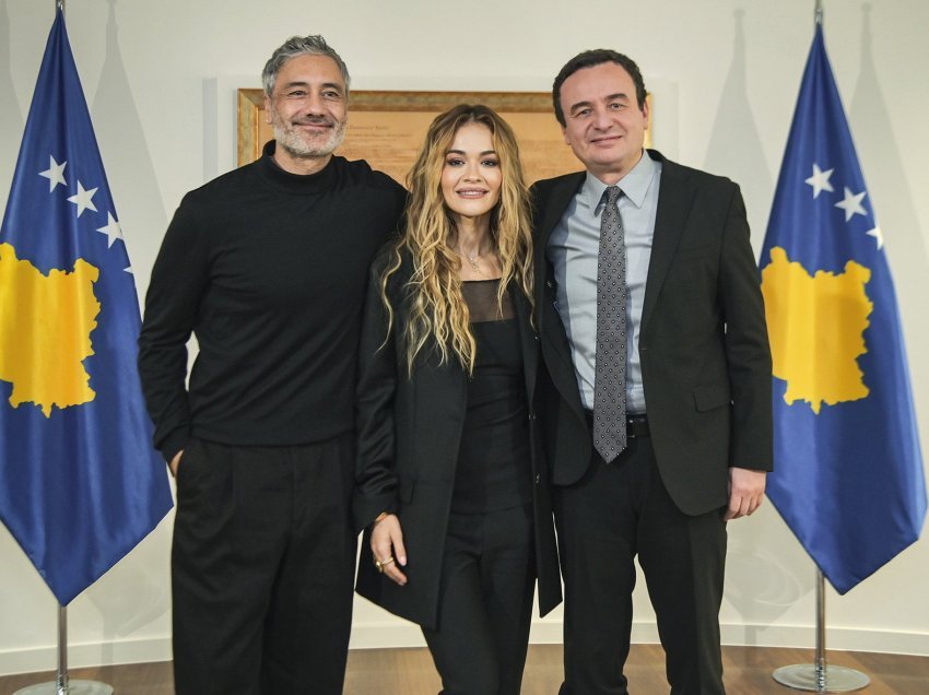 Rita Ora dhe bashkëshorti i saj priten në Qeveri nga kryeministri Kurti