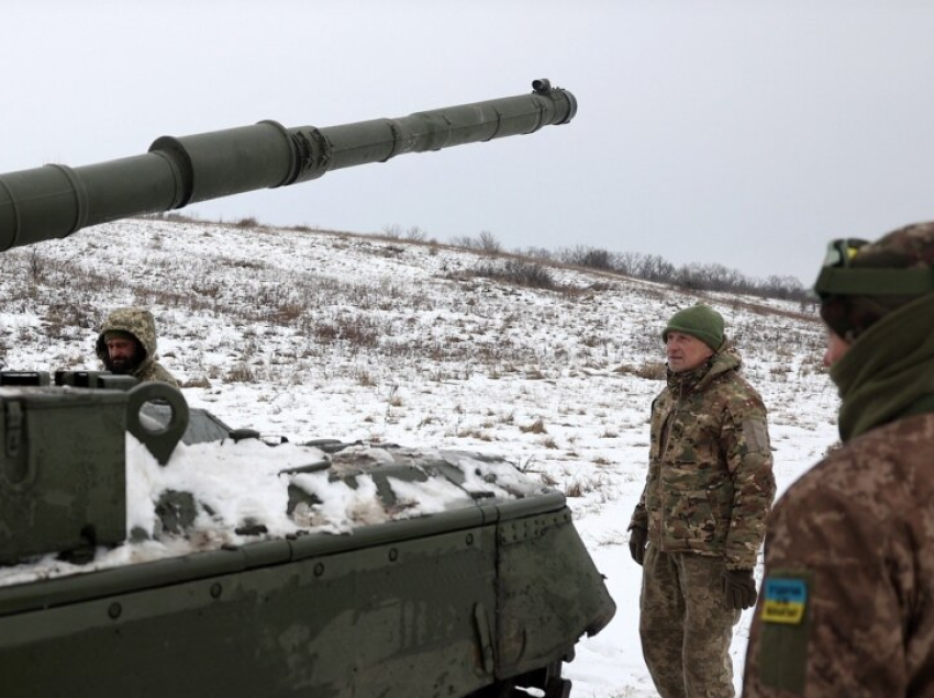 Ukraina lëshon alarm për sulme ajrore ruse në të gjithë vendin