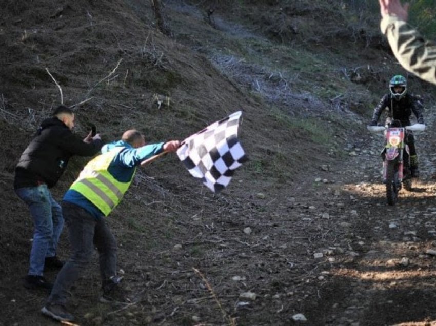 ​Mbahet gara e përbashkët e motoçiklizmit mes Kosovës dhe Shqipërisë