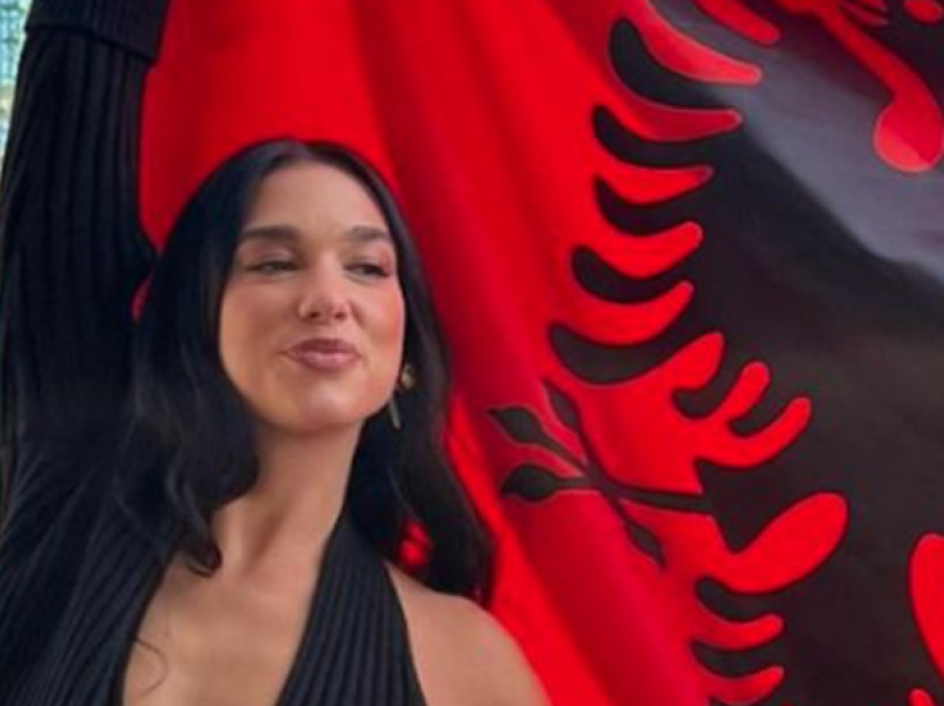 “Një komb, një flamur”, Dua Lipa uron 28 Nëntorin me flamurin kuq e zi