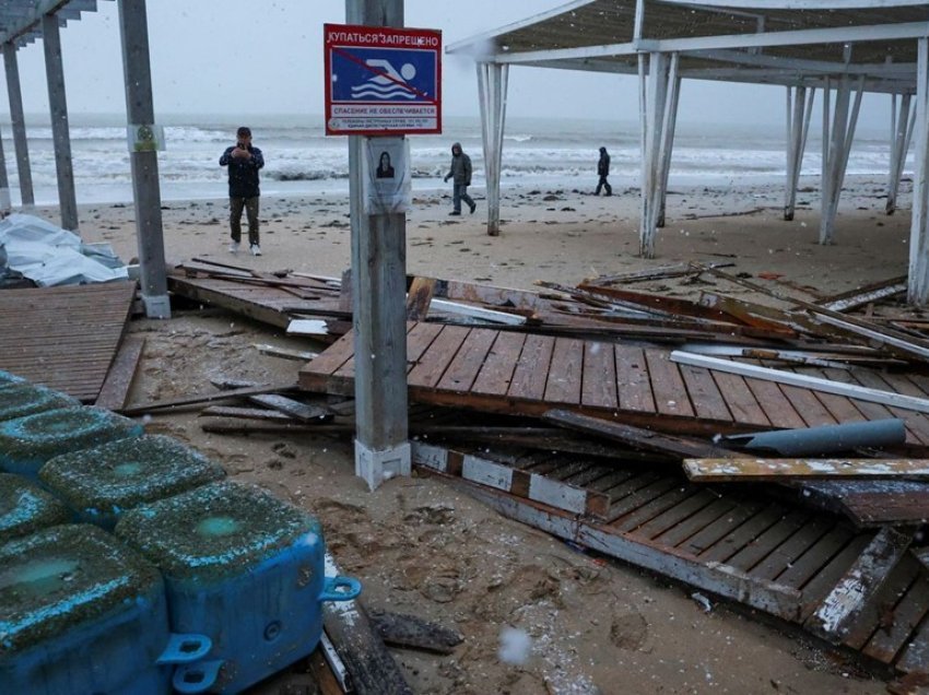 Parashikohen tornado në rajonin e Detit të Zi