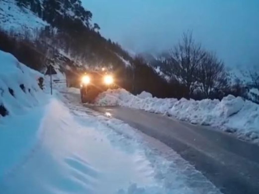 Akset rrugore në Shkodër, të hapura për qarkullim/ Kelmendi pa energji elektrike