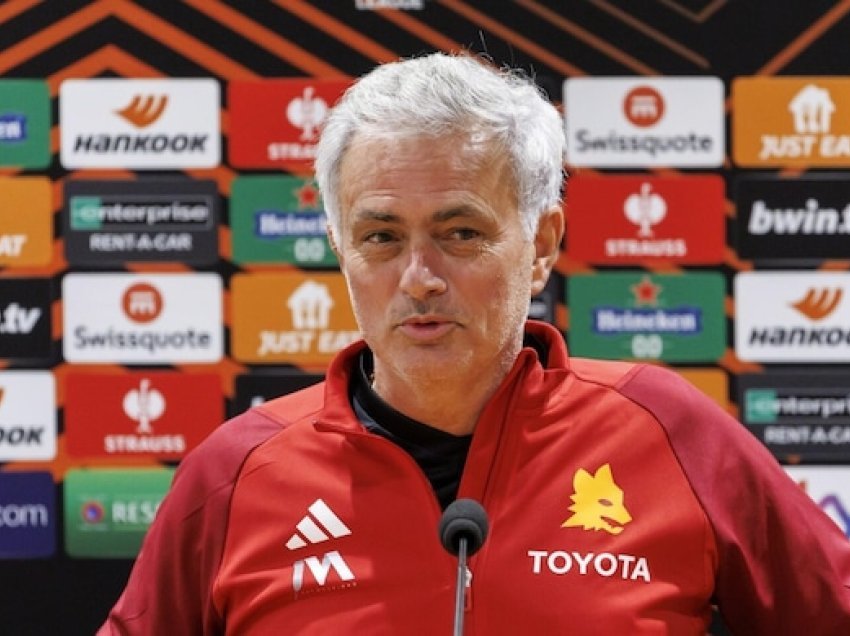 Mourinho: Pres një mesazh nga ata që luajnë pak!