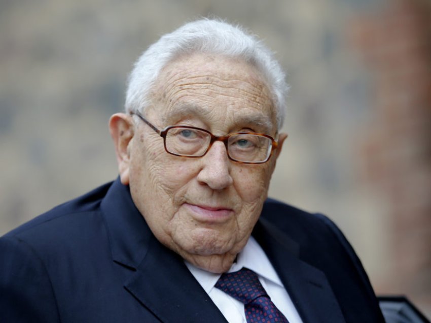 Henry Kissinger dhe qëndrimi i tij i transformuar për ndërhyrjen ushtarake në Kosovë