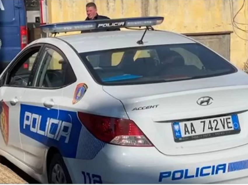 Tepelenë/ Bllokuan rrugën në shenjë proteste për pengimin e ndërtimit të ujësjellësit, nën hetim 4 persona