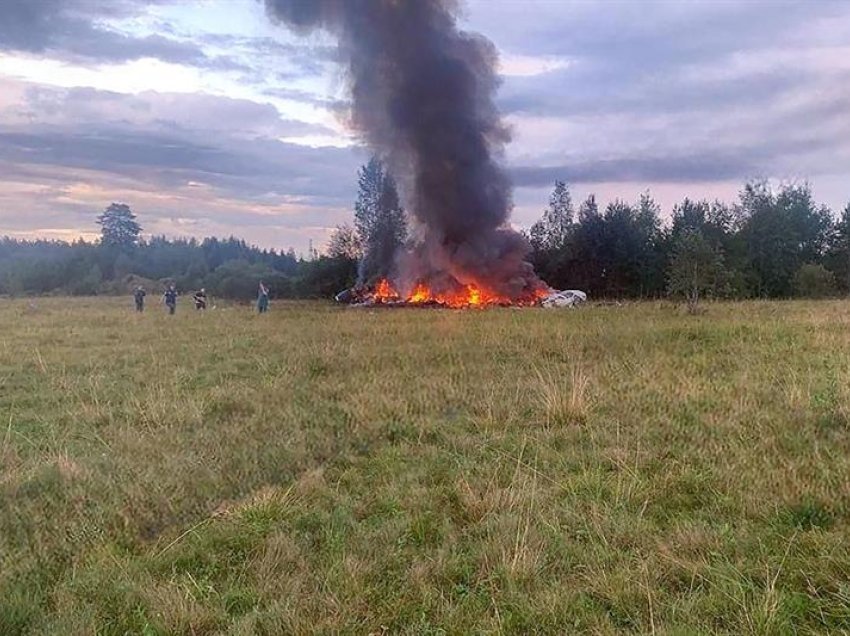 Gjenden fragmente granate dore në trupat e viktimave pas rrëzimit të avionit të Prigozhinit