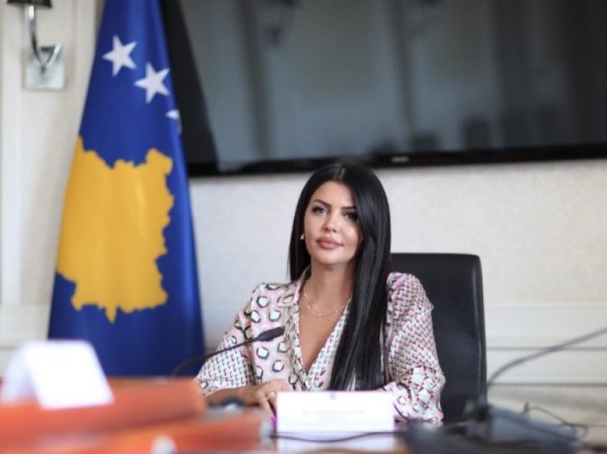 Krasniqi: Një Qeveri që tallet me qytetarët e që nuk e duron demokracinë, nuk i duhet vendit