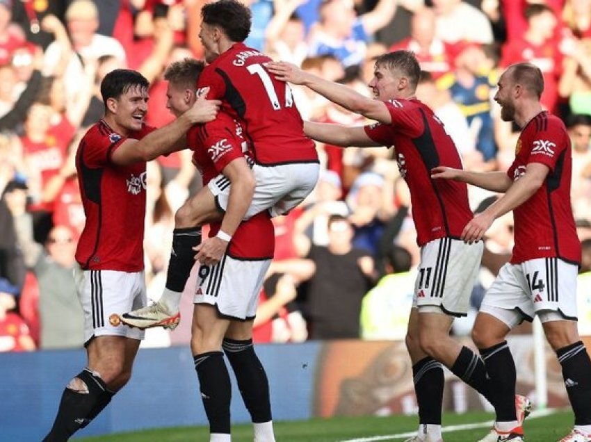 Manchester Utd fiton në kohën shtesë me përmbysje ndaj Brentford-it të Thomas Strakoshës 