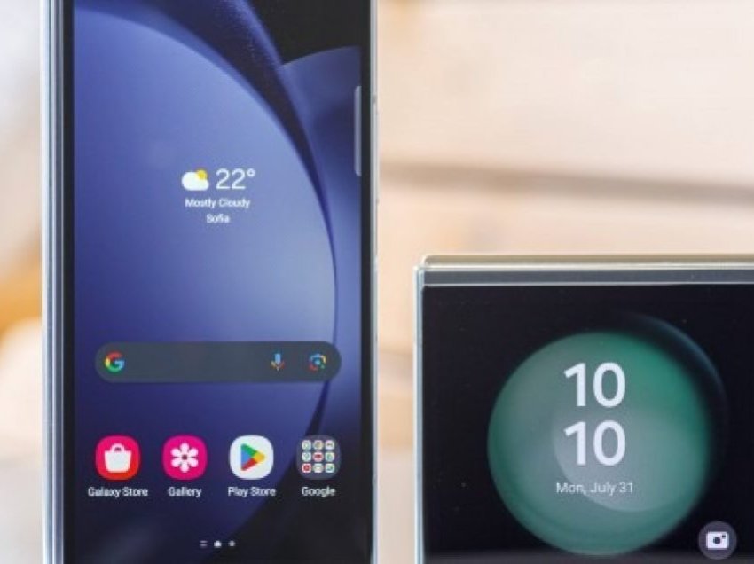 Të dyja modelet e reja Samsung Galaxy Z Fold5 dhe Z Flip5 marrin programin One UI 6 beta