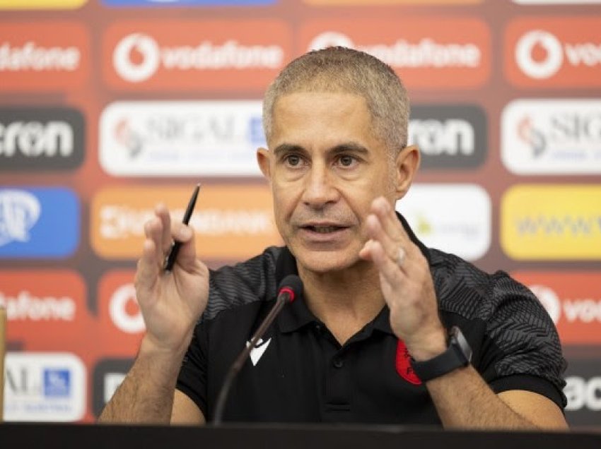 ​Sylvinho flet para ndeshjeve me Çekinë e Bullgarinë