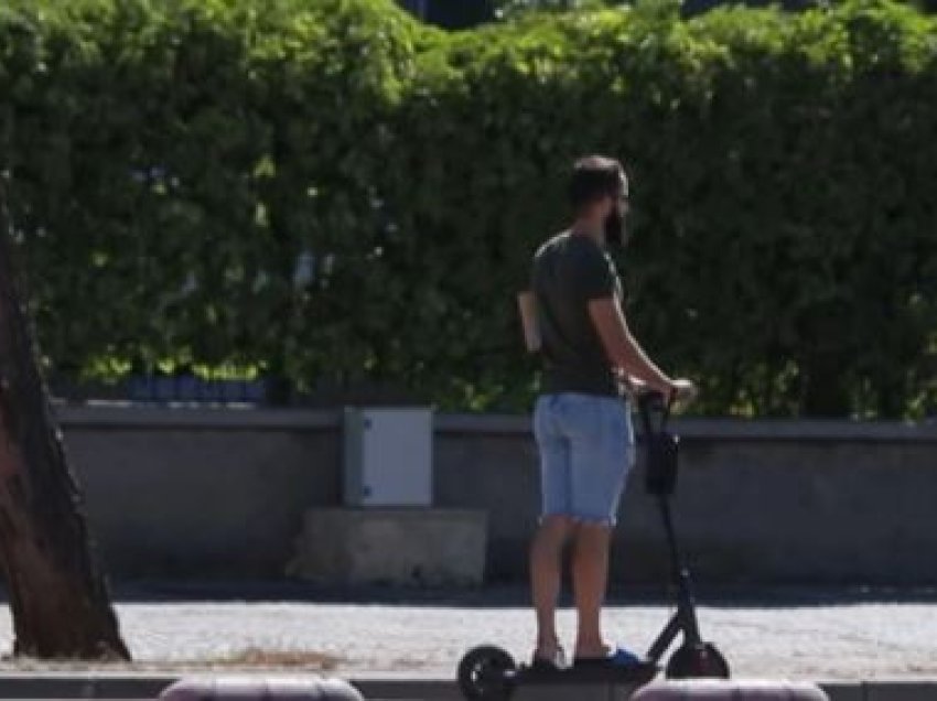 Skuterat shtojnë aksidentet! Shefi i Urgjencës Kombëtare: Nuk respektojnë rregullat