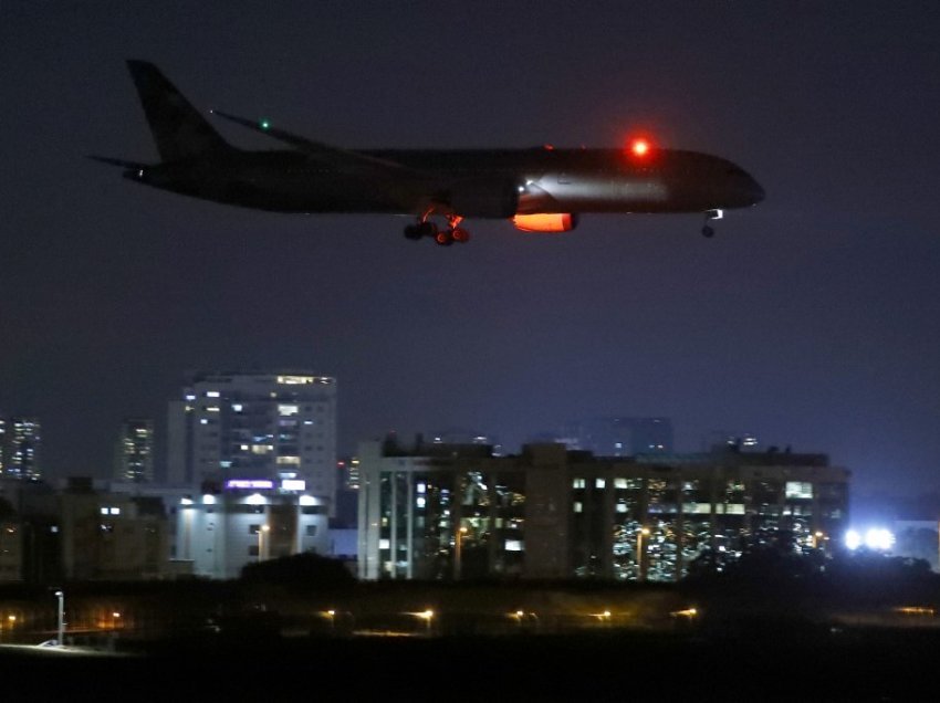 Shqipëria nis avion në Izrael për të nxjerr shqiptarët nga zona e luftës