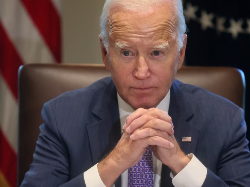 Presidenti Biden intervistohet rreth dokumenteve të klasifikuara