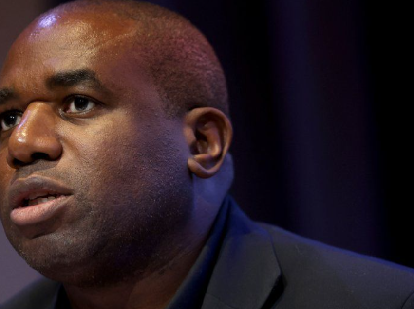 “Izraeli ka të drejtë të marrë pengjet”, thotë David Lammy